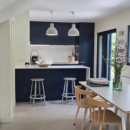 Playa Cabeiro 度假居 *